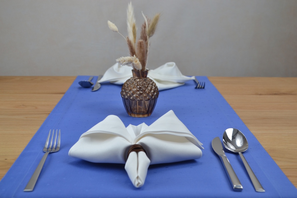 D12 färbig Tischläufer