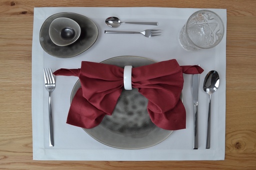 D8 färbig Serviette